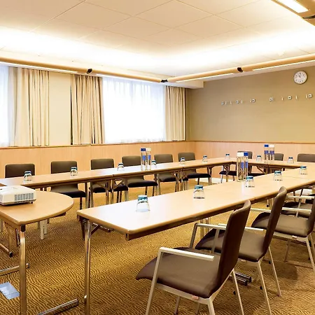 Novotel Birmingham Airport Terminal Building - Nec Отель 4*