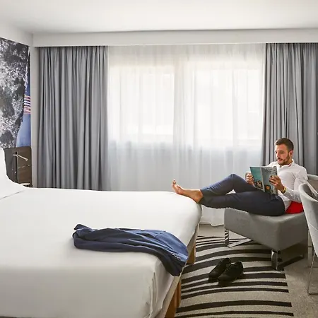 Novotel Birmingham Airport Terminal Building - Nec 4* Бикенхил
